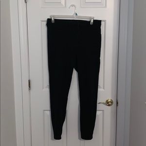 Black skinny jeans